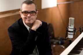 Imagen:Aleks Syntek