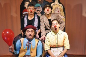 Imagen:El Payaso y su doble