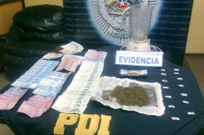 Imagen:Droga y dinero incautado | Pedro Cid