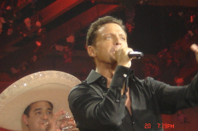 Imagen:Luis Miguel | Wikipedia