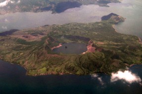 Imagen:Volcán Taal | Wikimedia Commons
