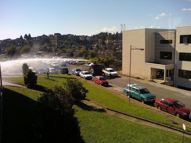 Carro lanza aguas en UCSC | Nancy Moncada