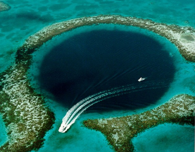 Great Blue Hole | Wikimedia Commons 