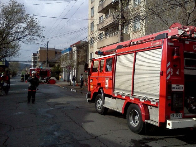 Incendio en edificio céntrico de Concepción