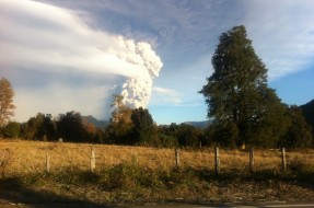 Imagen:Erupción en Cordón Caulle