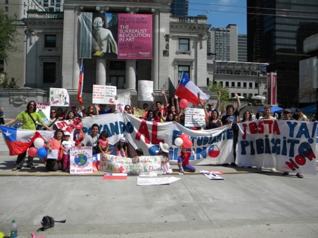 Chilenos se toman el centro de Vancouver en apoyo al movimiento estudiantil  | René Reyes