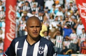 Imagen:Humberto Suazo | Wikimedia (cc)