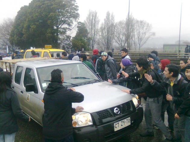 Marcha en Valdivia | Carlos López (RBB)