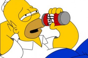 Imagen:Homero disfrutando Duff