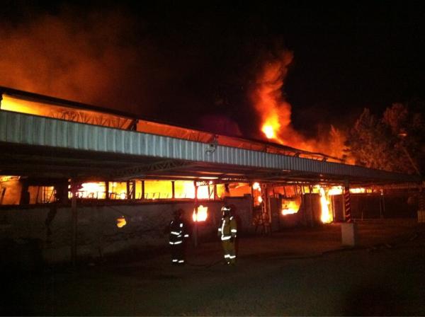 Bodega de buses | Luis Alberto Cabello