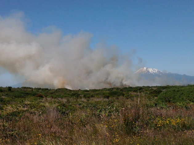 Incendio de matorrales en Puerto Montt | Mauricio Baeza 