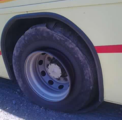 Revienta neumático de Bus JAC en misma ruta de accidente | Rodrigo Cid Sazo