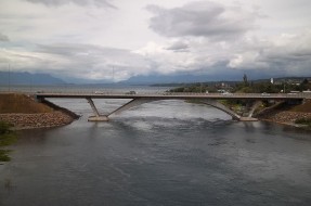 Imagen:Río Toltén | Wikimedia Commons