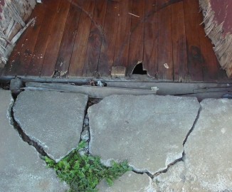 Denuncian deplorable estado de sede Municipal de Discapacitados de Contulmo