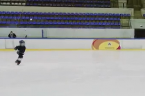 Imagen:Hockey sobre Hielo en YT