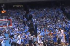 Imagen:Austin Rivers en acción | YT