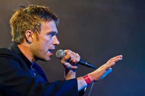 Imagen:Damon Albarn | Wikimedia Commons