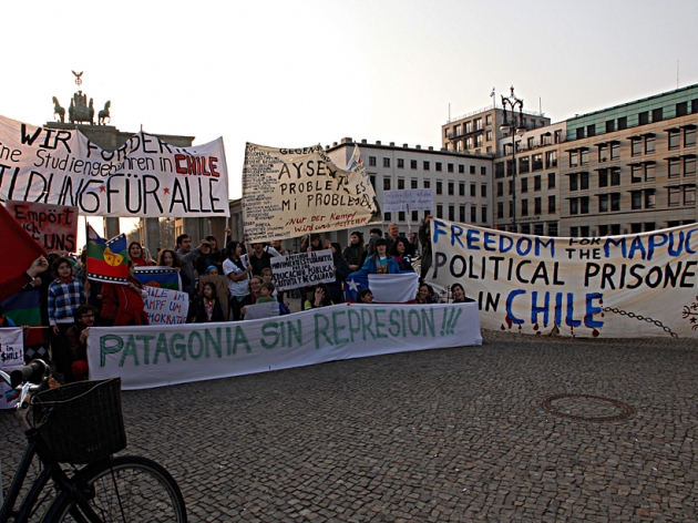 Protesta de Estudiantes Chilenos en Berlin          | Héctor Barrientos