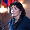 Hija de fallecida investigadora chilena es nombrada ministra de Asuntos Sociales en Francia Hija de fallecida investigadora chilena es nombrada ministra de Asuntos Sociales en Francia