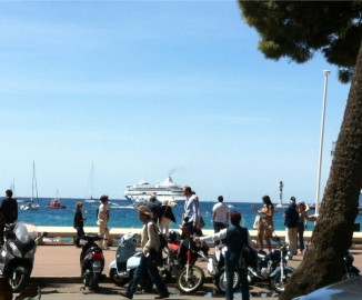 Un relajado ambiente se vive durante el Festival de Cannes 