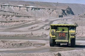 Imagen:Chuquicamata | Wikimedia Commons