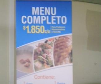 Estudiantes denuncian alto costo de almuerzos en Universidad Católica de Concepción
