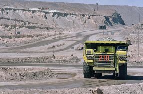 Imagen:Chuquicamata | Wikimedia Commons