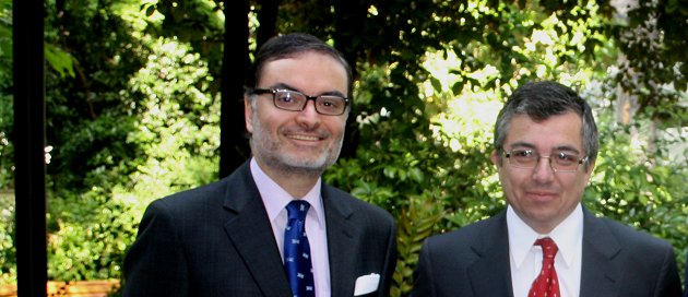 Director de SII, Julio Pereira y Subdirector Jurídico, Mario Vila |ugm.cl