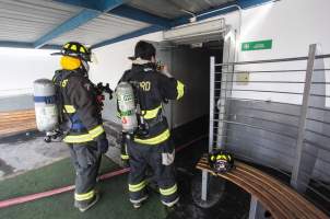 Explosión en ducto de gas causa pánico en trabajadores de fábrica en Renca