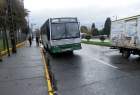 Bus de Carabineros colisiona con taxi colectivo en Costanera de Puerto Montt 