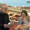 El incómodo momento de periodista de CNN que preguntó a sobreviviente si agradecía a Dios