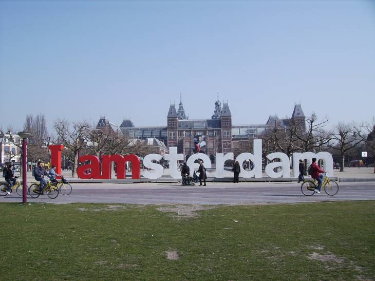 Amsterdam | Wikimedia Commons