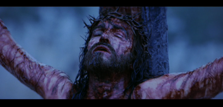 James Caviezel en La PasiÃ³n de Cristo de Mel Gibson