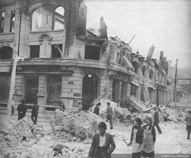 Calle Lincoyán después terremoto de 1939 | Biblioteca Nacional de Chile | www.memoriachilena.cl