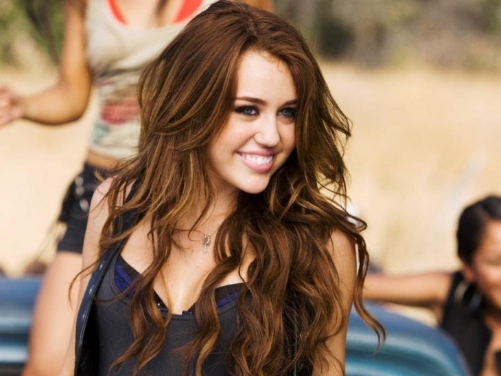 Miley Cyrus en su videoclip Party in the USA