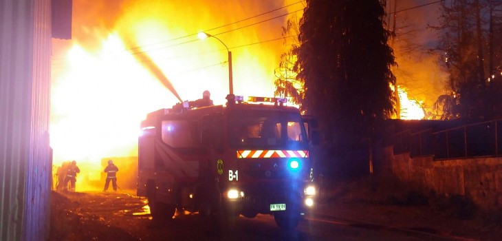 incendio-dalcahue-casino-de-club-de-huasos-1-730x350.jpg