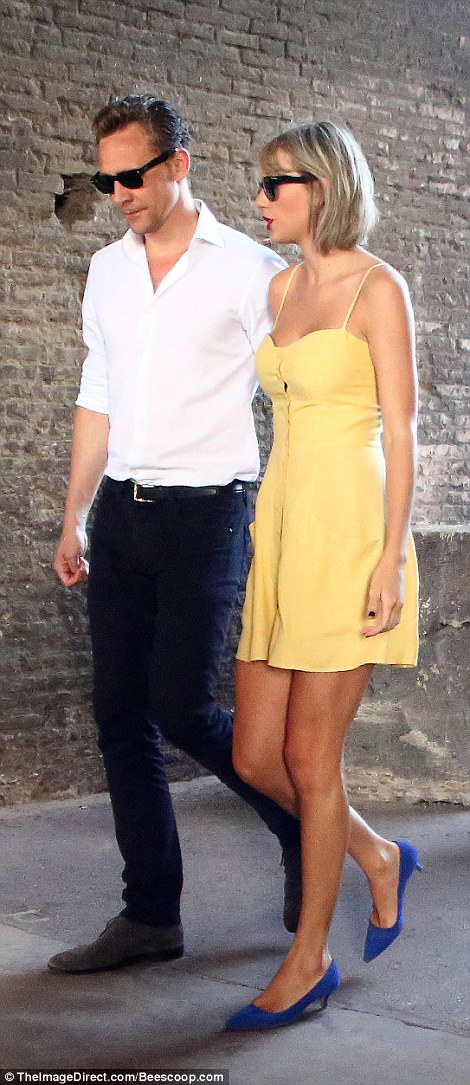 35C84E5200000578-3666399-Romantic_outing_Taylor_Swift_and_Tom_Hiddleston_looked_completel-a-190_1467227049065
