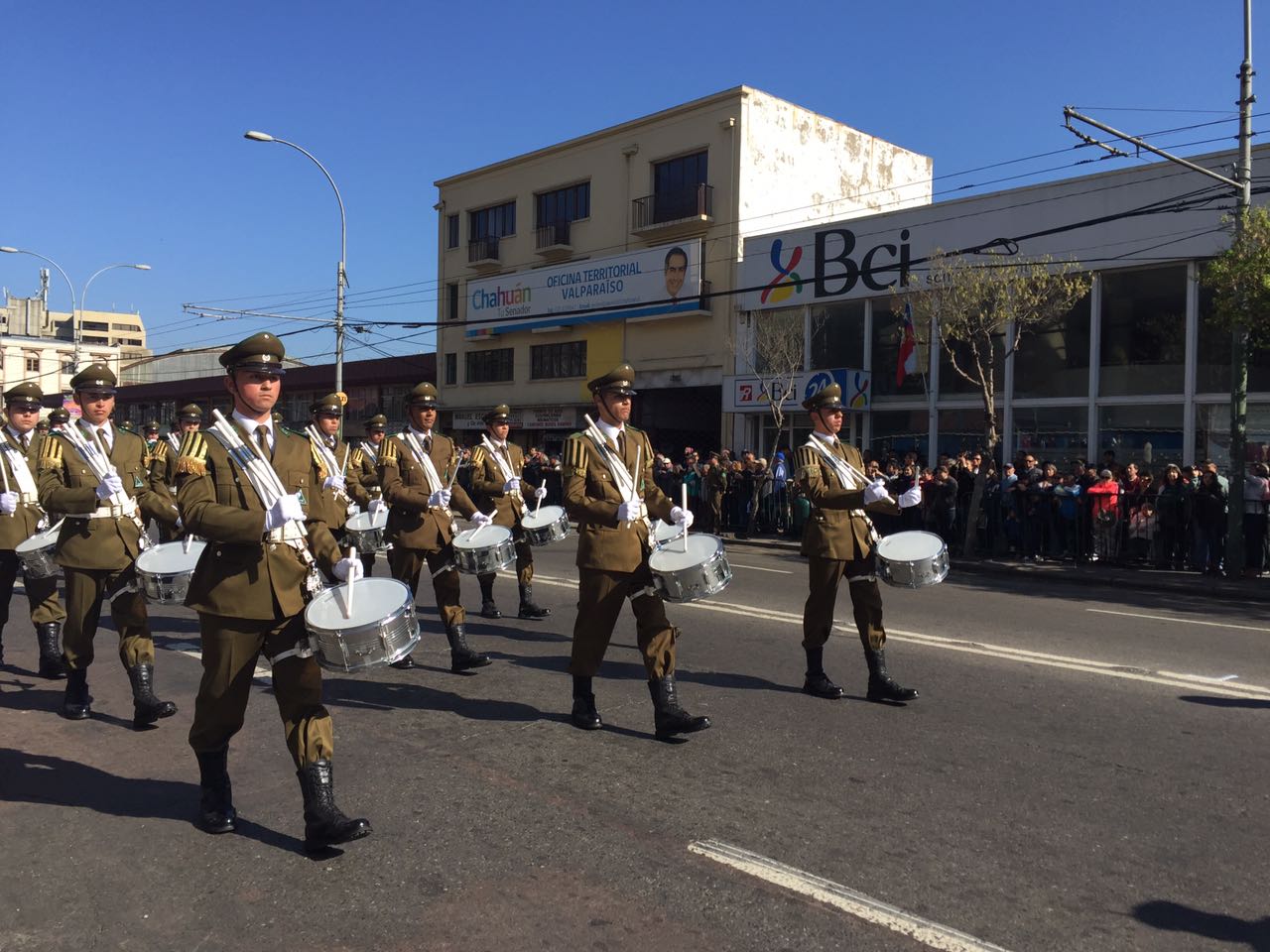 Tradicional parada militar porteña es declarada patrimonio cultural inmaterial de Valparaíso