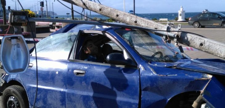 Con impactante campaña pretenden reducir número de choques a postes en Puerto Montt