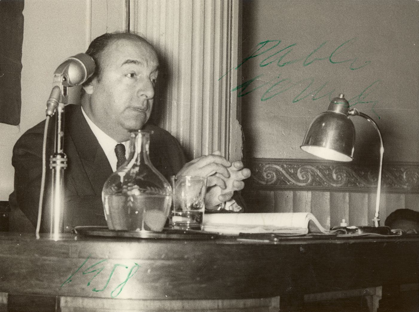 Retrato de Pablo Neruda
