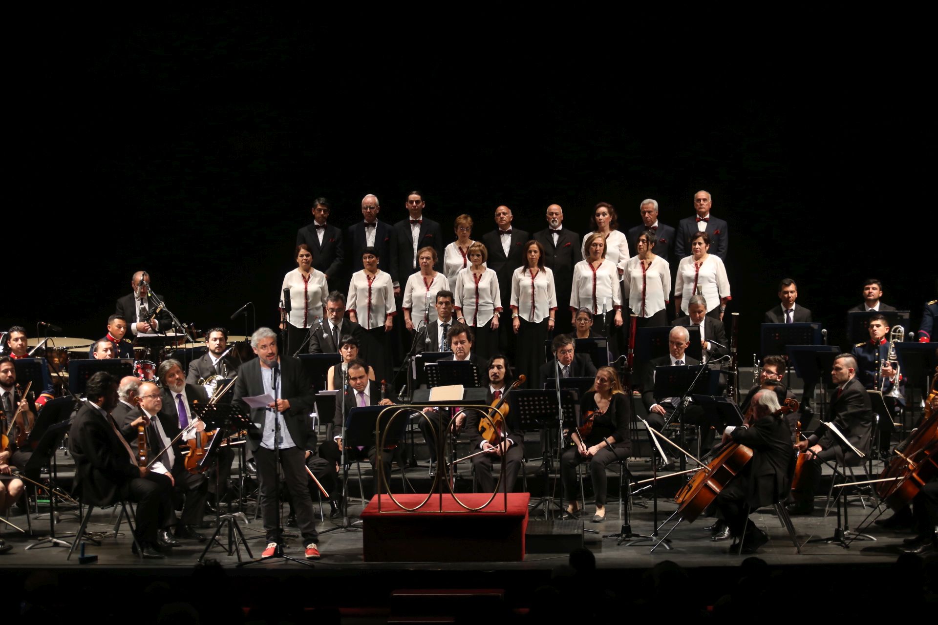 Homenaje de la Orquesta de Cámara de Chile
