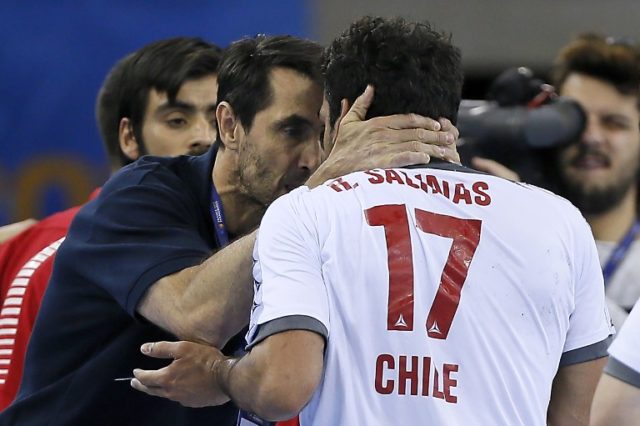Mateo Garralda y Rodrigo Salinas | CHARLY TRIBALLEAU / AFP