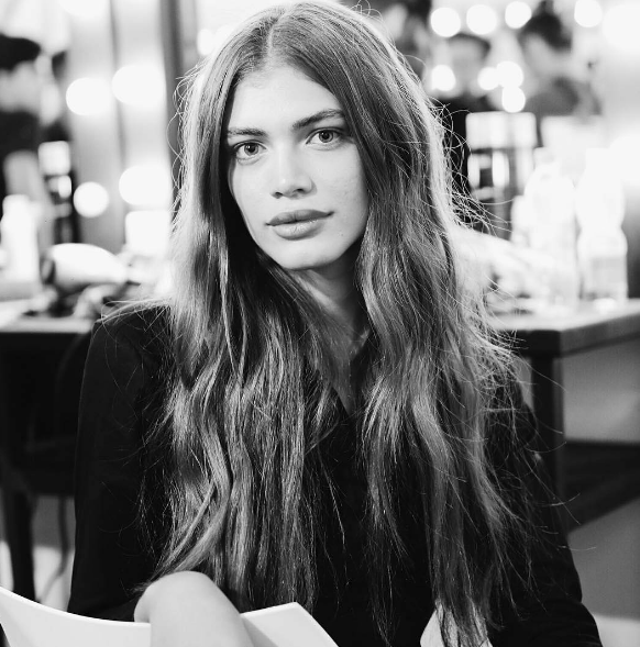 Valentina Sampaio: la primera modelo transexual que podría ser ángel de Victoria