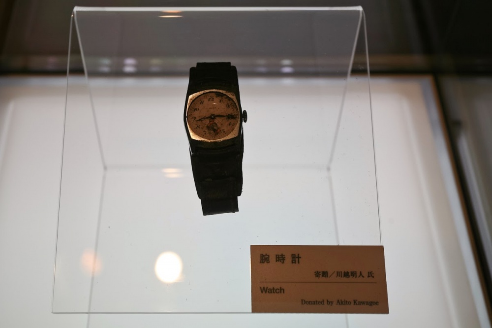 Un reloj perteneciente a Akito Kawagoe. Se detuvo a las 8:15 - el momento exacto en que la bomba atómica fue lanzada sobre Hiroshima en 1945.