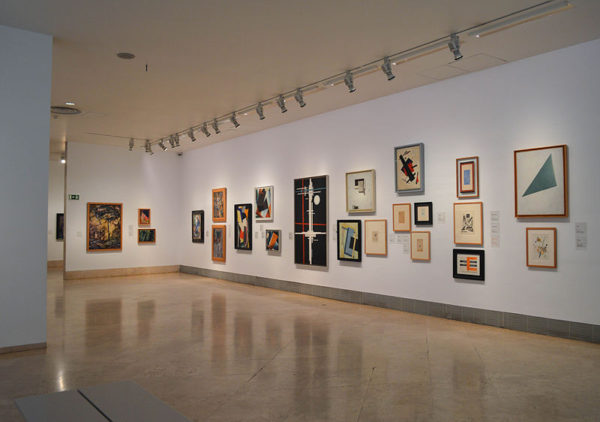 Galería de arte moderno - Francisco Anzola | Wikimedia