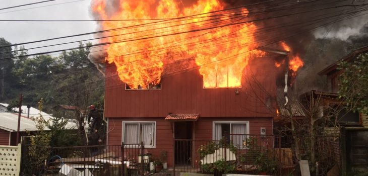 Hombre muere tras incendio que consumió vivienda en la comuna ... - BioBioChile