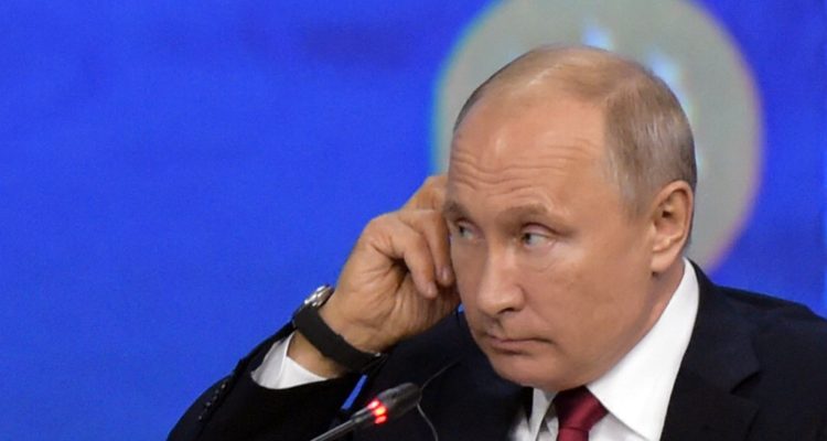 Vladimir Putin sale en defensa de Huawei y acusa una guerra tecnológica