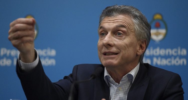Gobierno argentino envía al Congreso proyecto para extender plazos de deuda