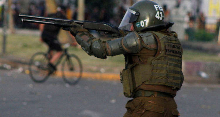 INDH se querella por joven herido a balín en ojo derecho en Puerto Montt