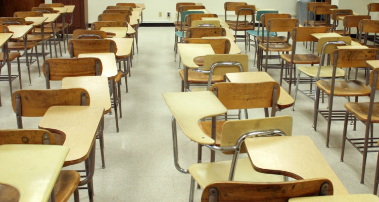 Gobierno espera tranquilo retorno a clases en Concepción: habrán más carabineros dirigiendo tránsito